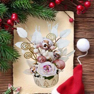 Arrangement for table